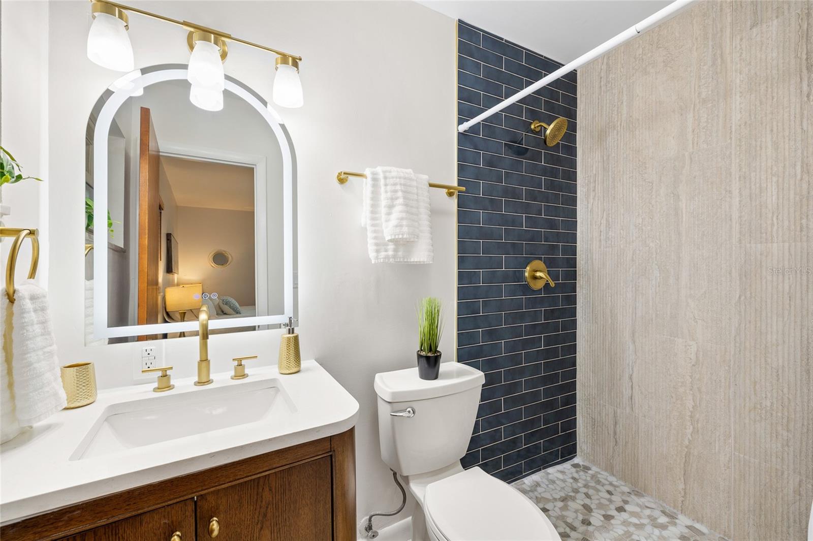 SUNLAKE PARK UNIT 1 - Residential