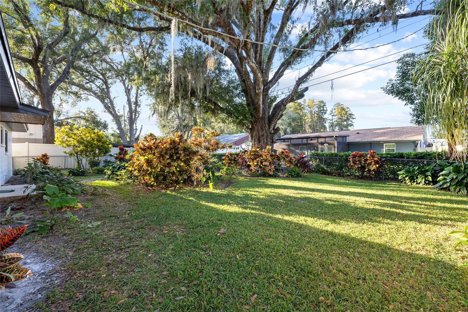 SUNLAKE PARK UNIT 1 - Residential