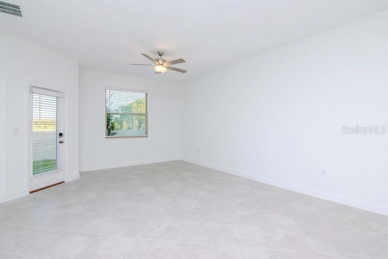 BRYANT SQUARE - Residential Lease