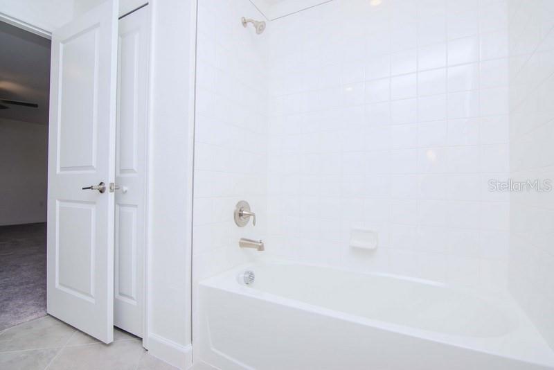 BRYANT SQUARE - Residential Lease