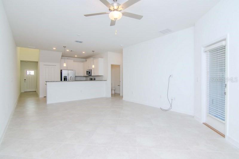 BRYANT SQUARE - Residential Lease