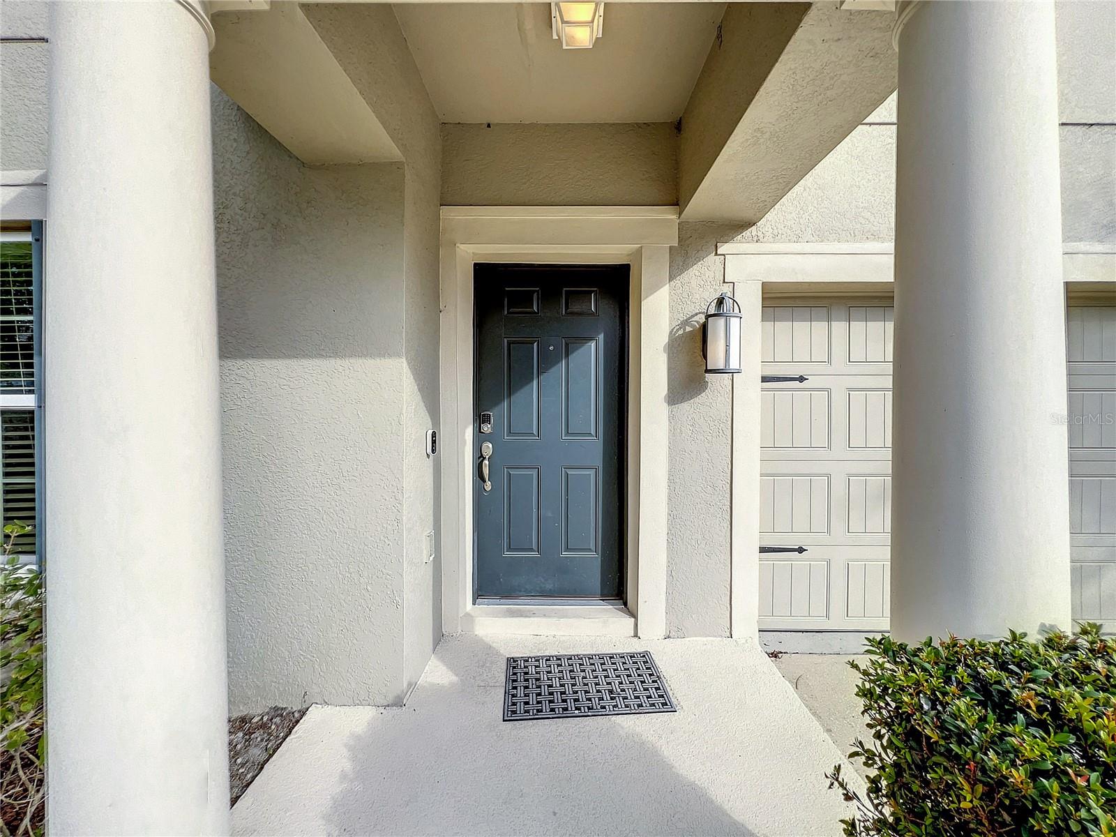 ENCLAVE AT ALOMA - Residential