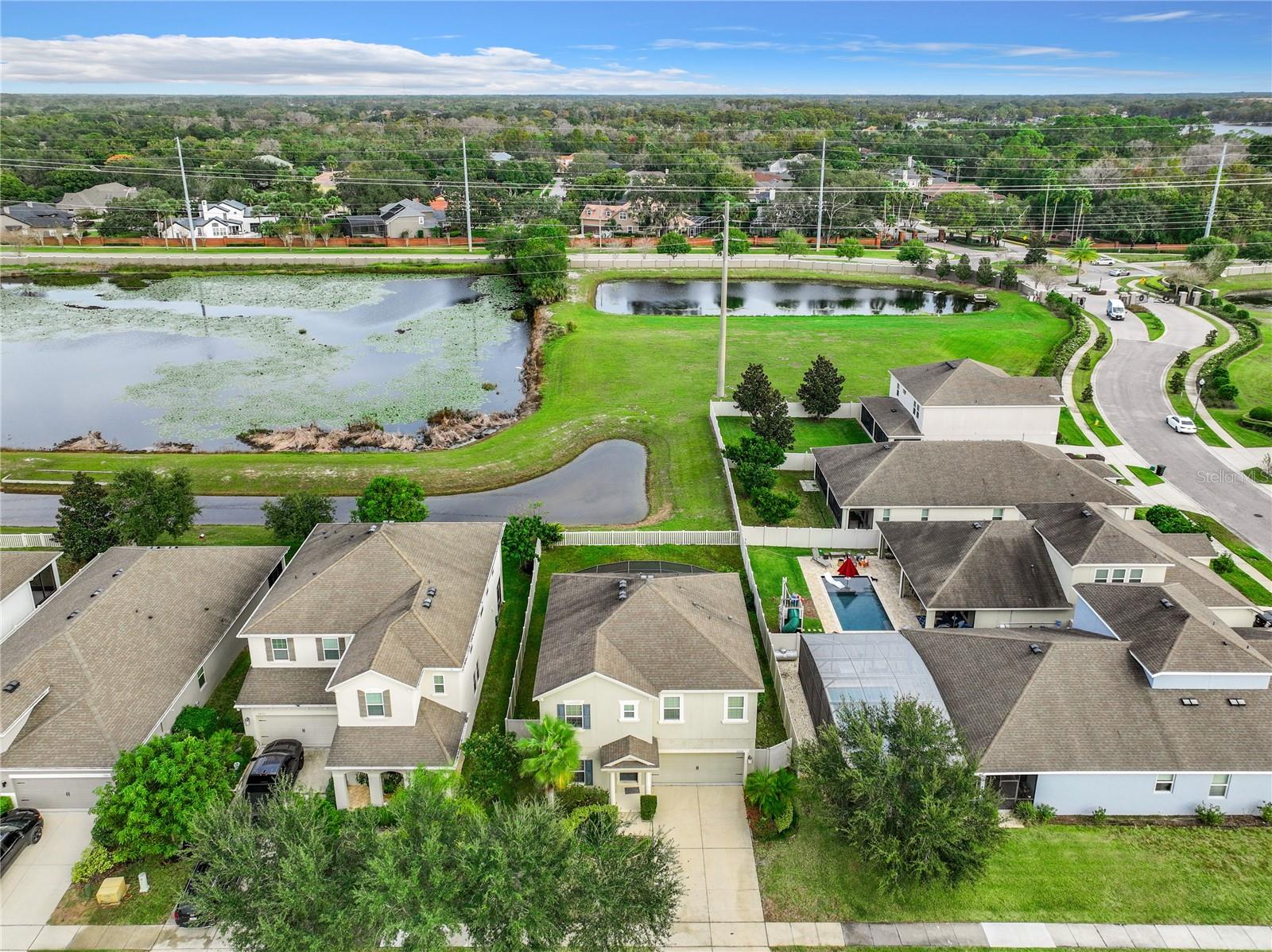 ENCLAVE AT ALOMA - Residential