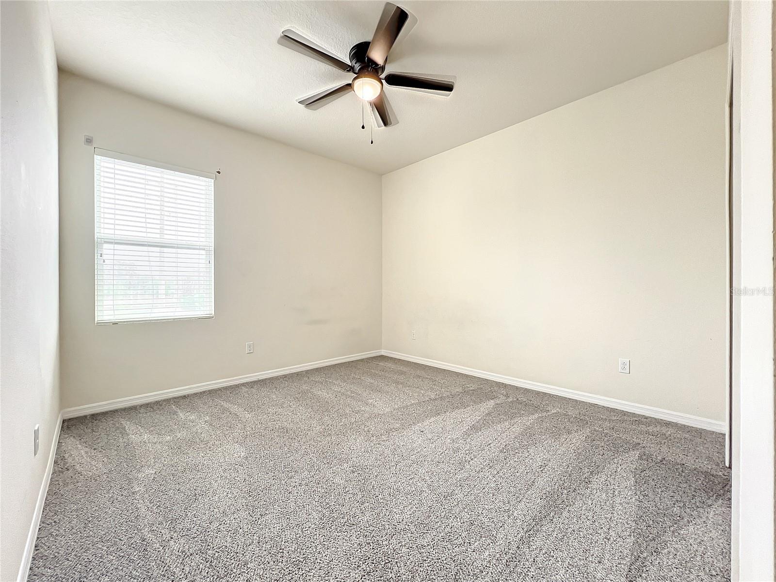 ENCLAVE AT ALOMA - Residential