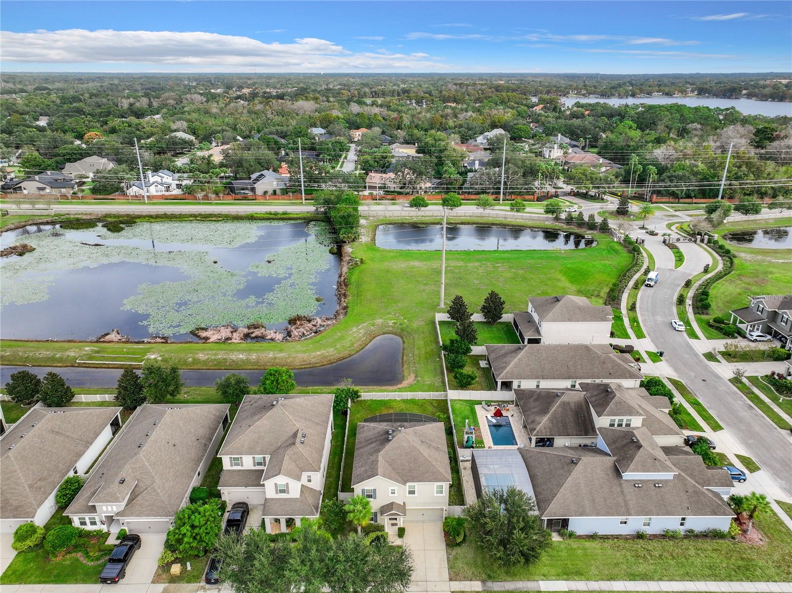 ENCLAVE AT ALOMA - Residential