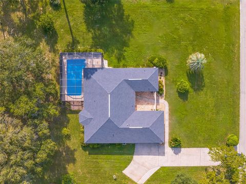 A home in HERNANDO