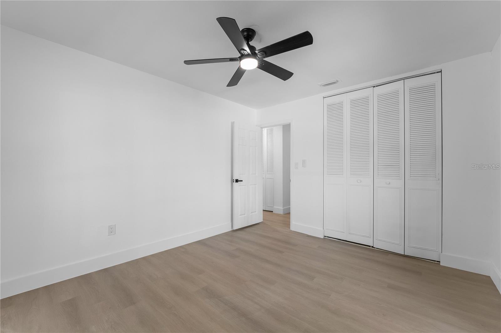 KENILWORTH SHORES SEC 04 - Residential Lease