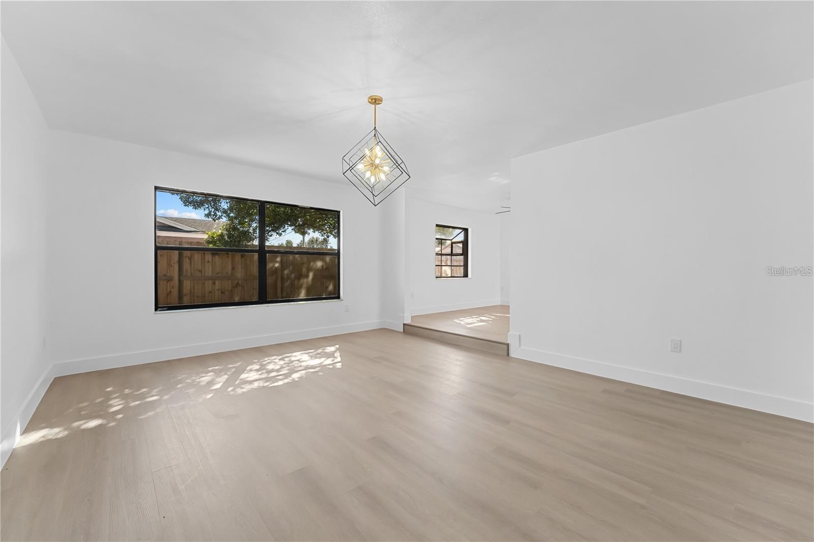KENILWORTH SHORES SEC 04 - Residential Lease