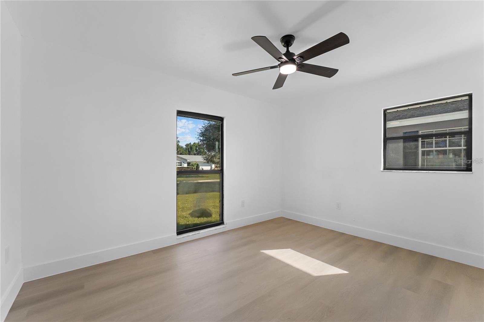 KENILWORTH SHORES SEC 04 - Residential Lease