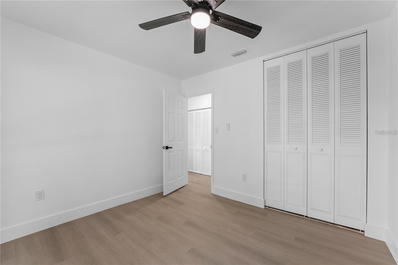 KENILWORTH SHORES SEC 04 - Residential Lease