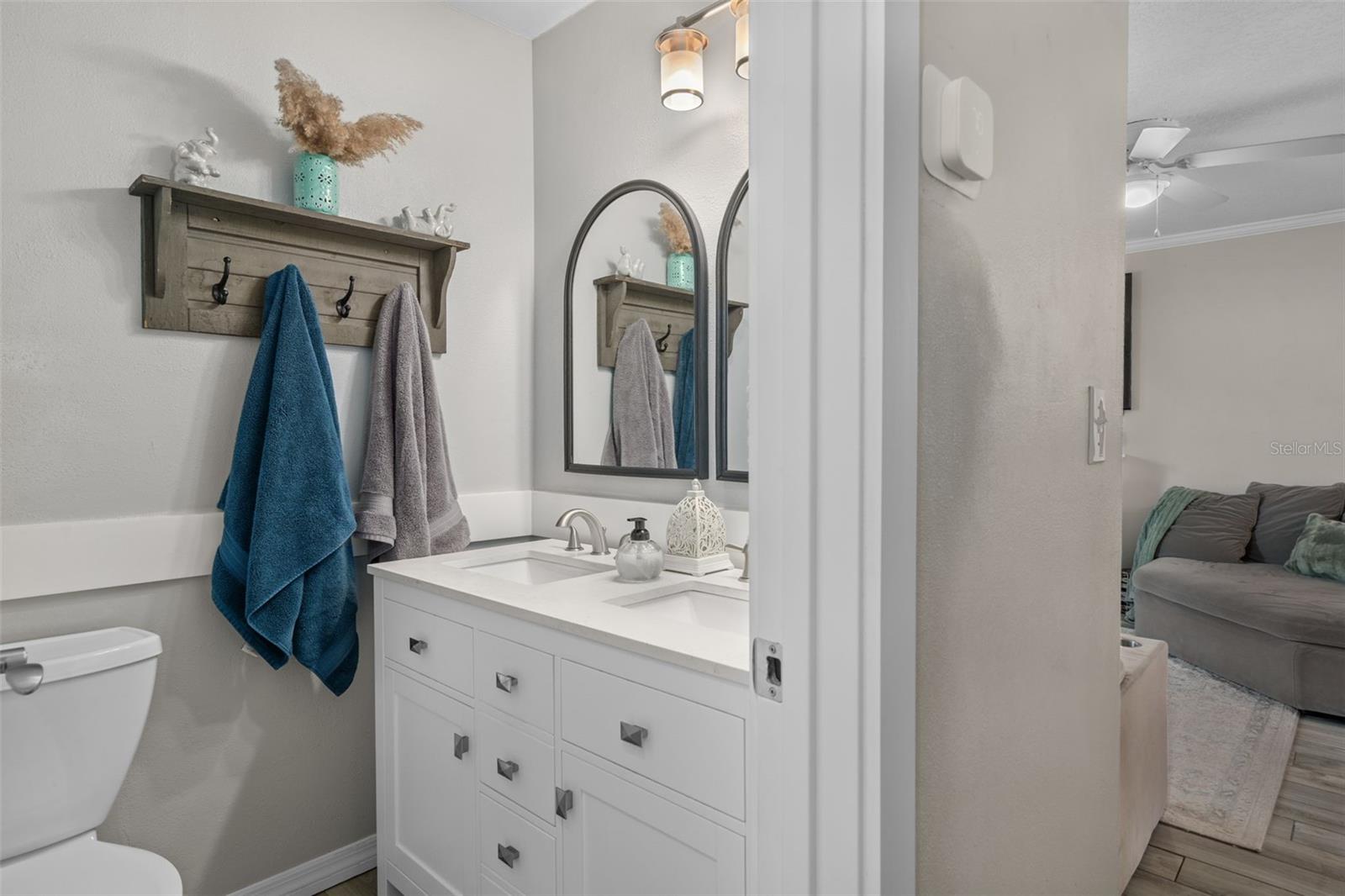 LAZY LANE ESTATES - Residential