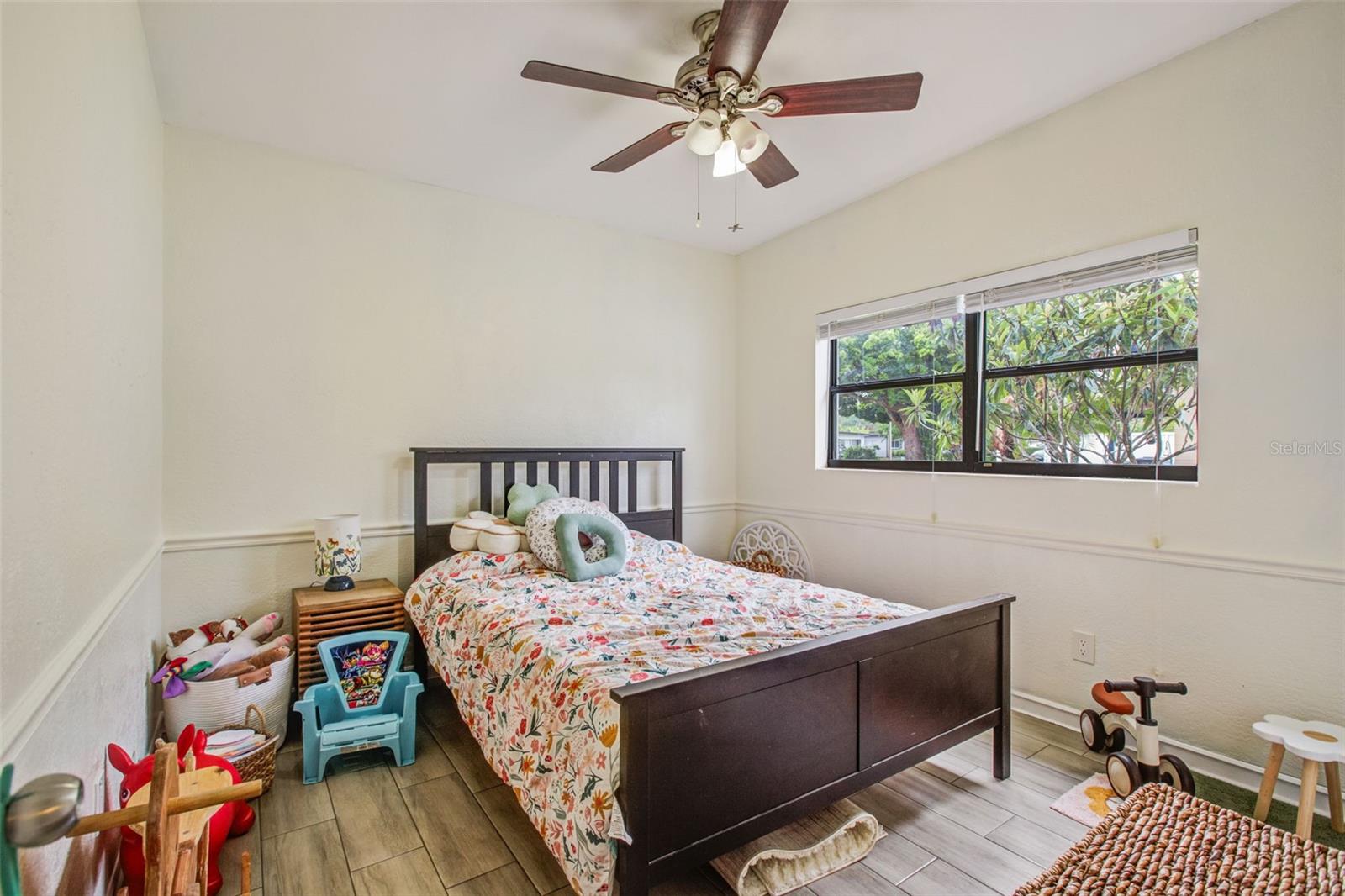 ROBINSON OAKS - Residential