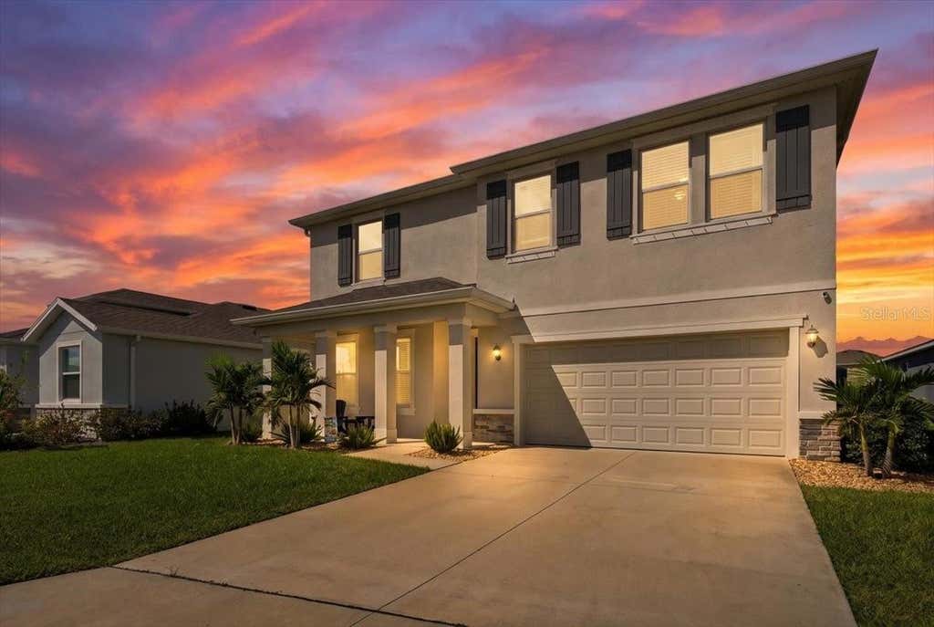 Photo of 16018 6th Avenue E, Bradenton, FL 34212 (MLS # A4703169)