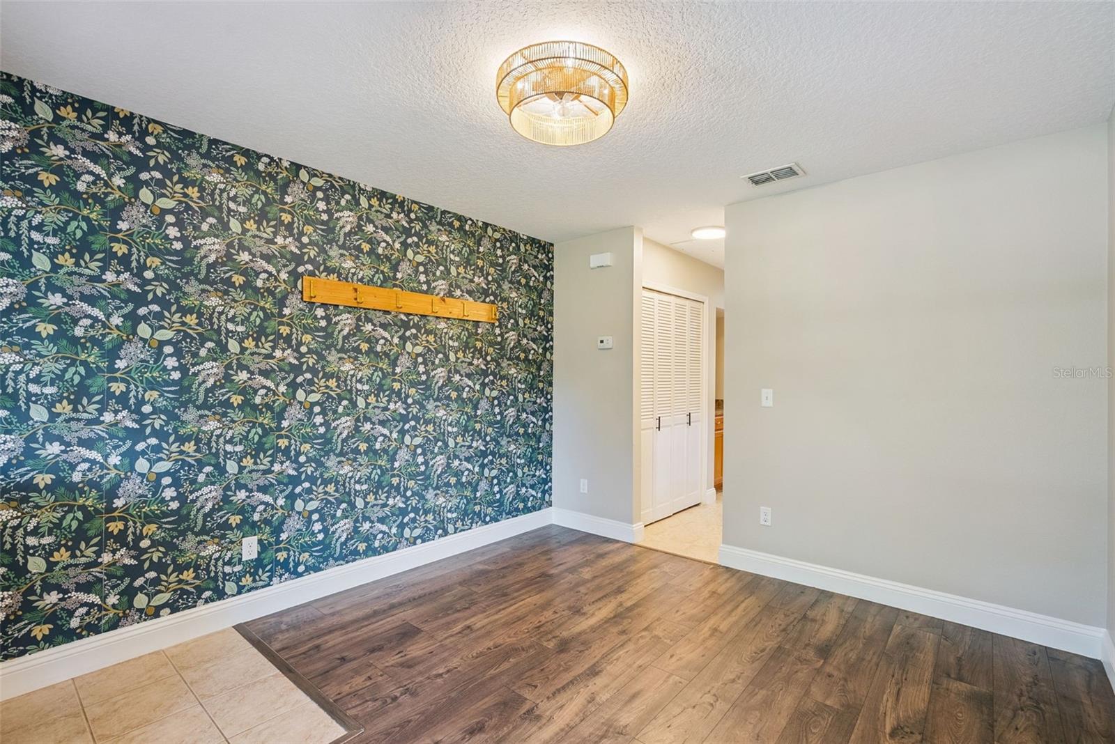 1459 AZALEA AVENUE