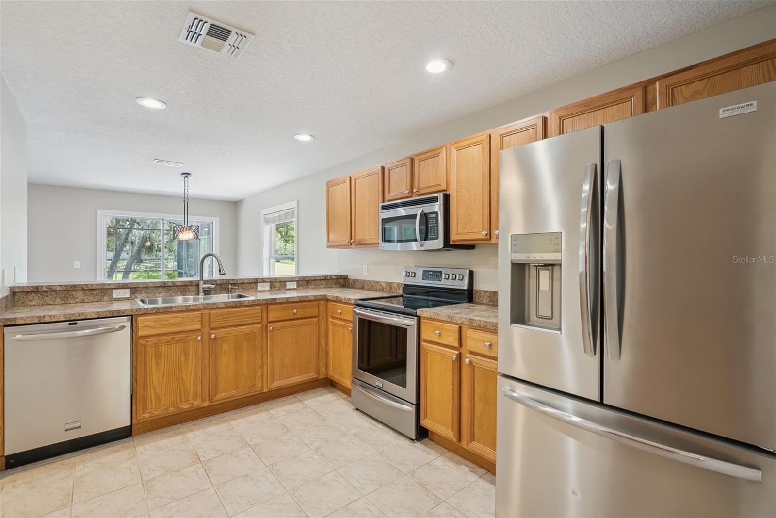 1459 AZALEA AVENUE