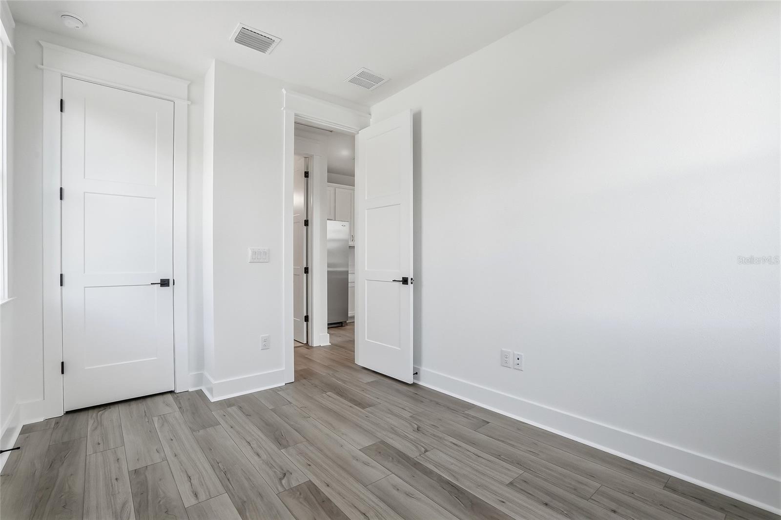 ARCADIA GARDENS - Residential