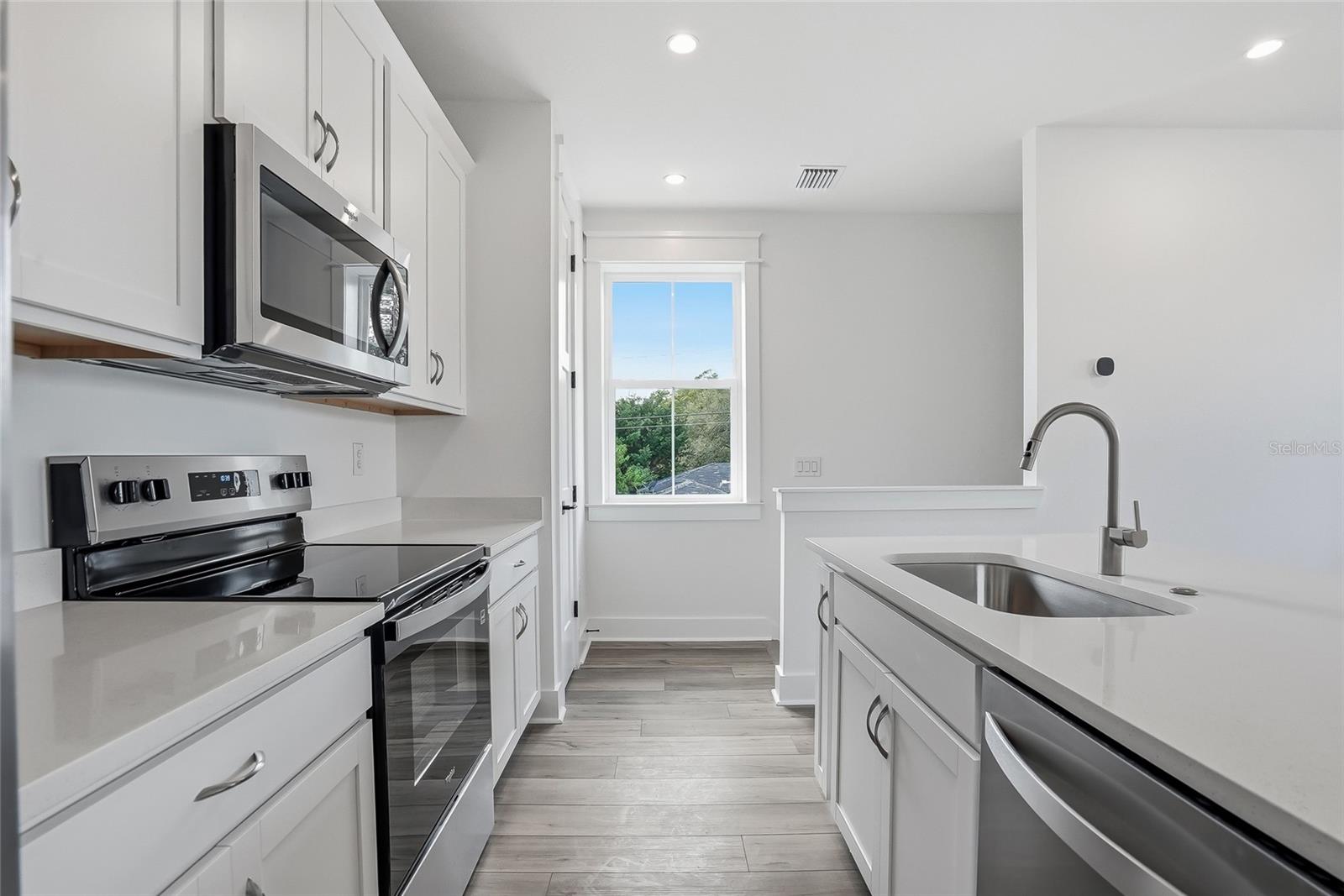 ARCADIA GARDENS - Residential