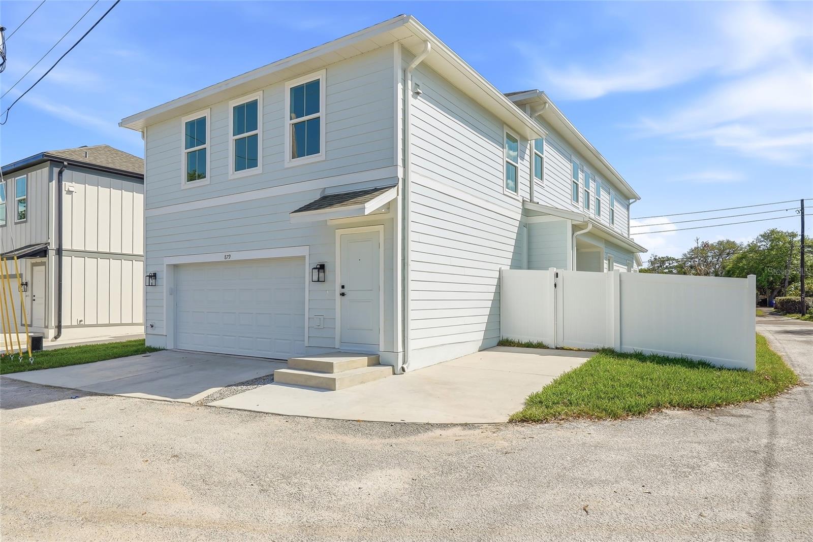 ARCADIA GARDENS - Residential