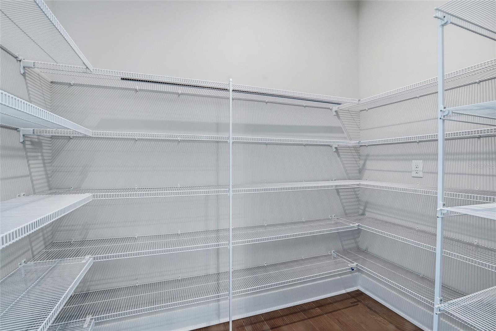 ARCADIA GARDENS - Residential