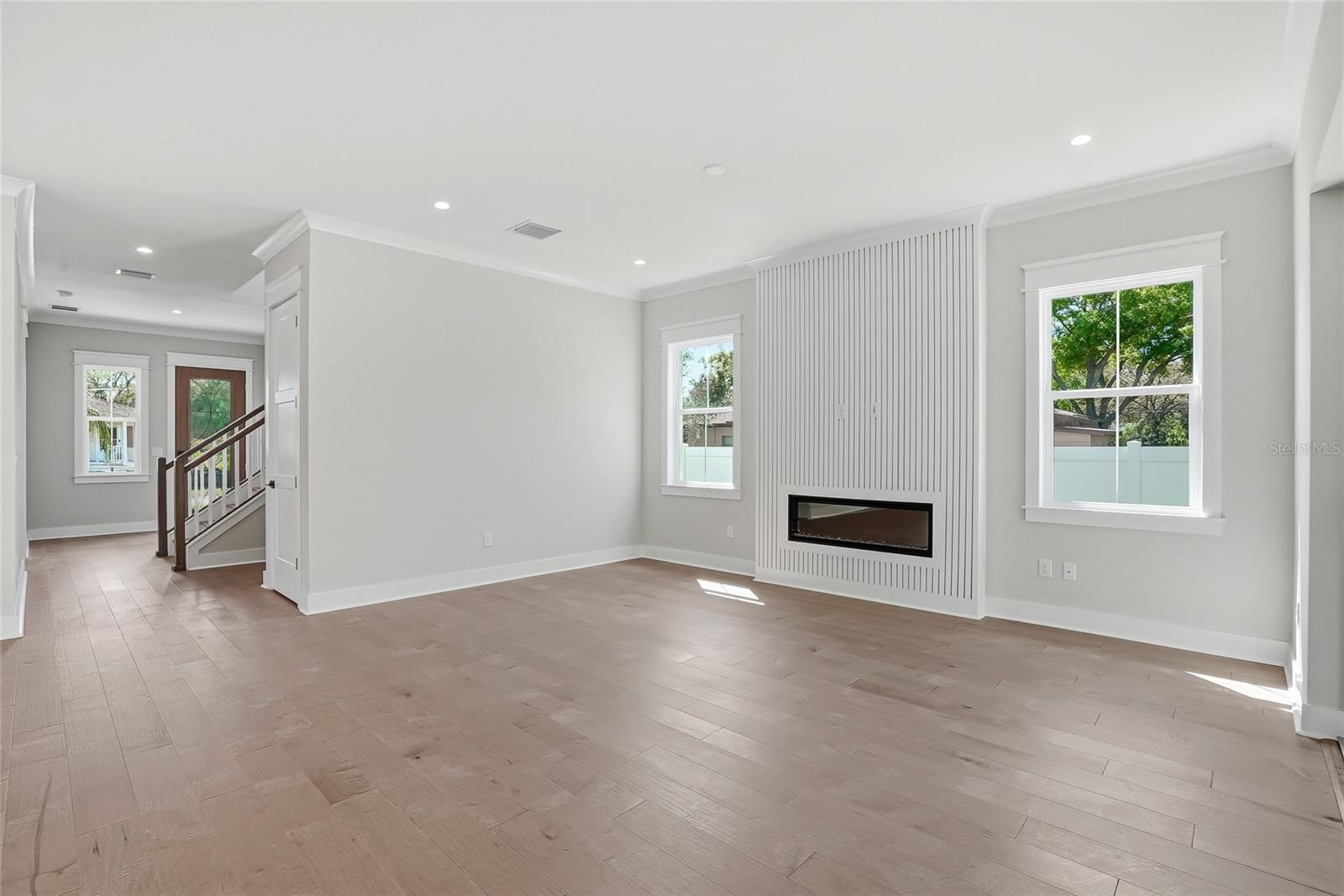 ARCADIA GARDENS - Residential