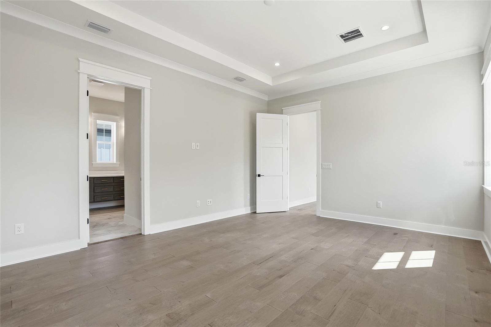 ARCADIA GARDENS - Residential