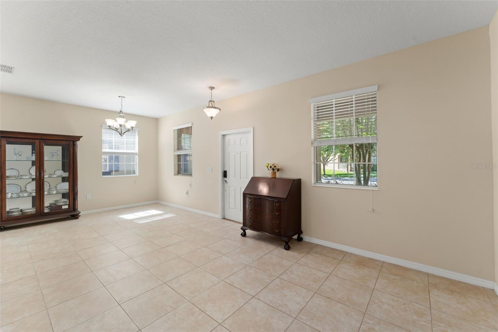 14897 EVERGREEN OAK LOOP