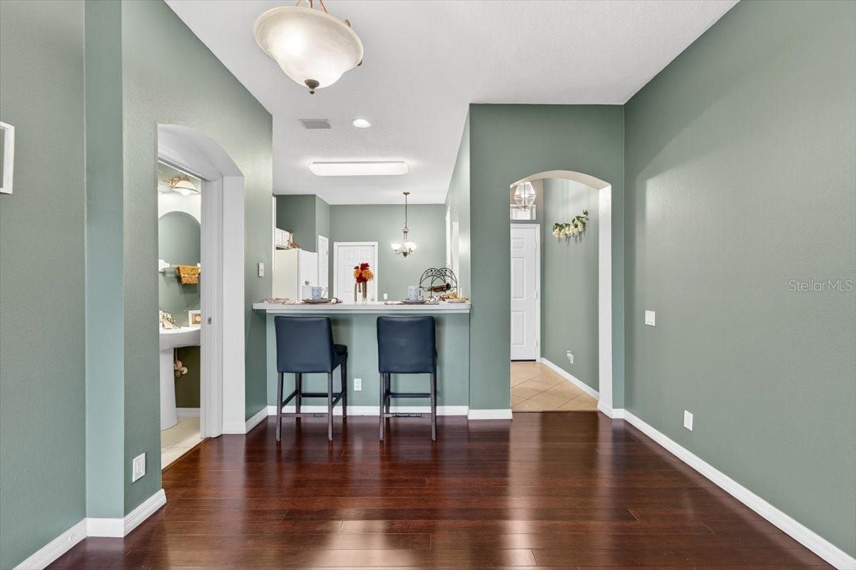 PARK PLACE TWNHMS - Residential