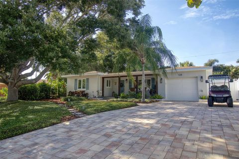 Photo of 128 Edgewater Terrace, Dunedin, FL 34698 (MLS # TB8512944)