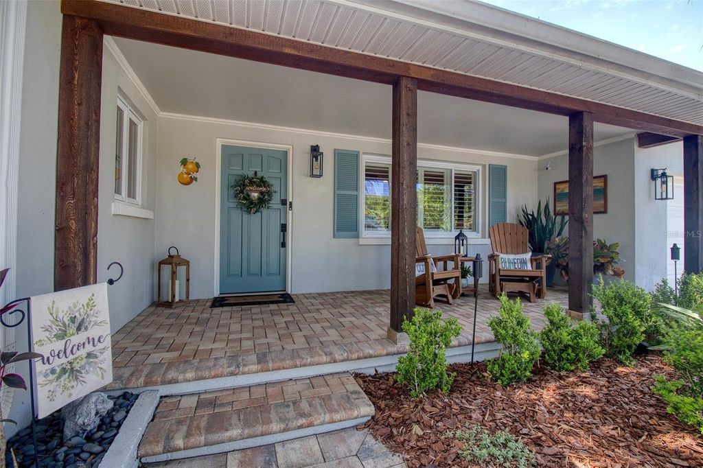 Photo of 128 Edgewater Terrace, Dunedin, FL 34698 (MLS # TB8512944)
