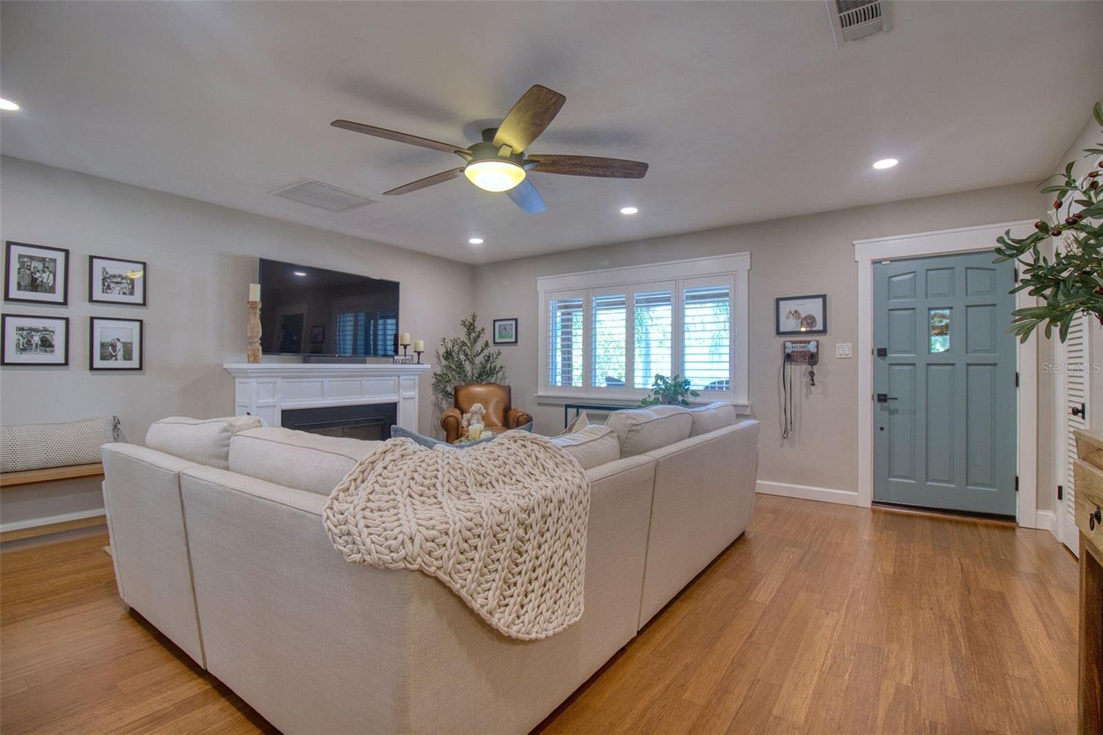 EDGEWATER TERRACE - Residential