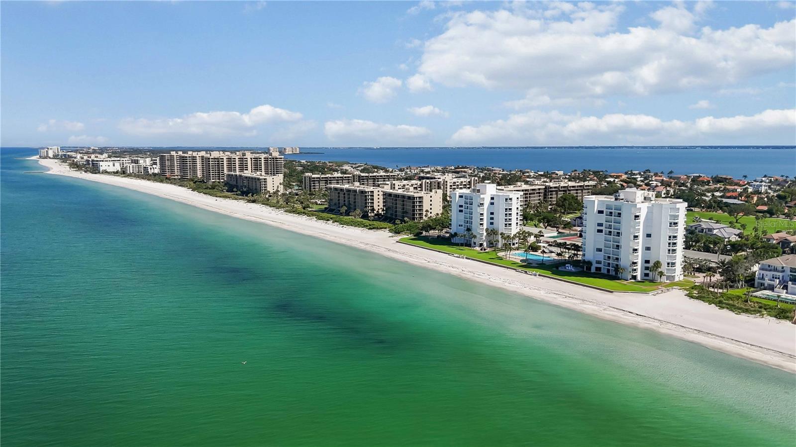 PRIVATEER NORTH - Residential