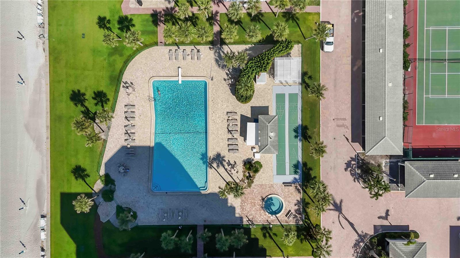 PRIVATEER NORTH - Residential