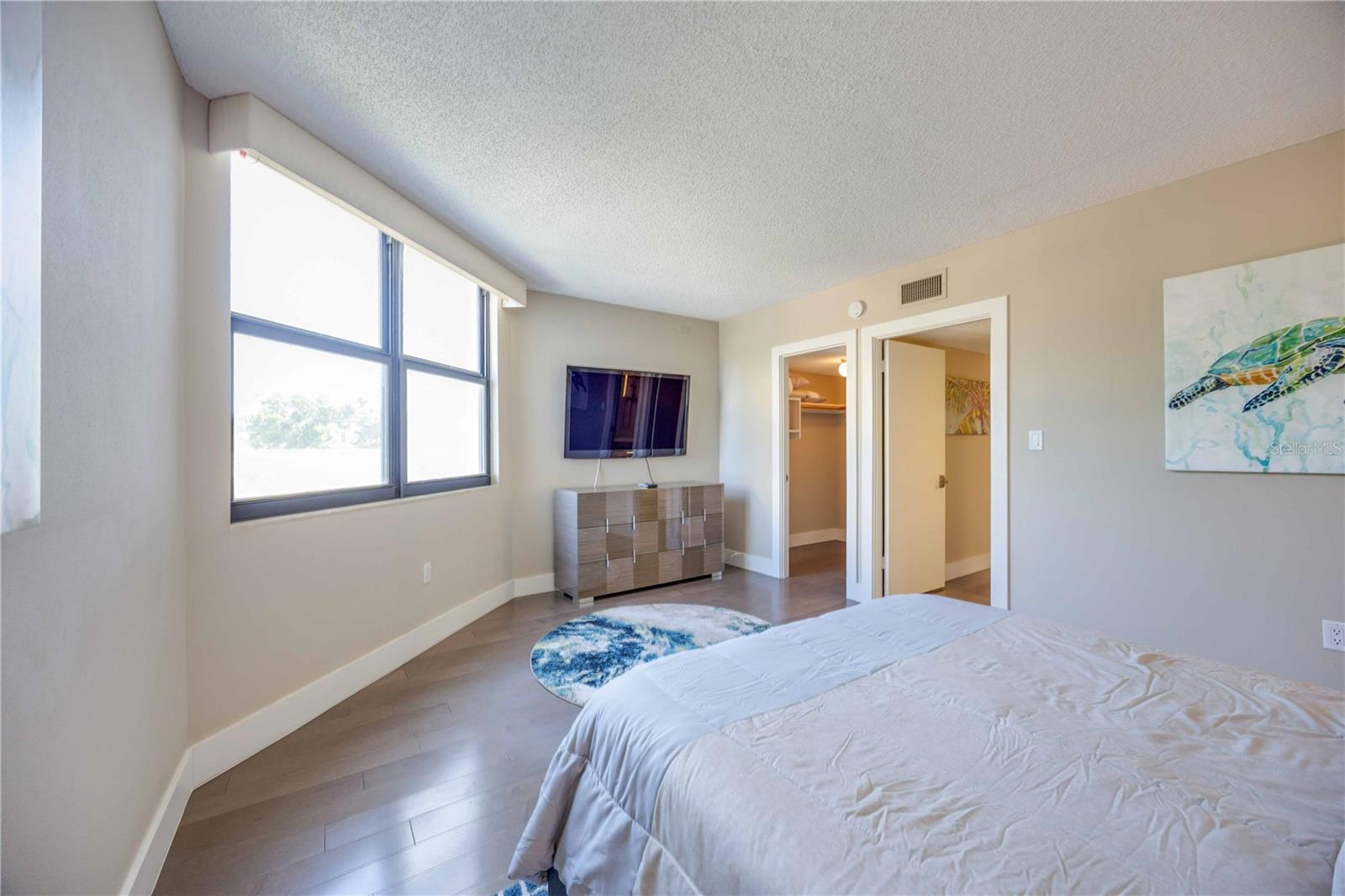 PRIVATEER NORTH - Residential
