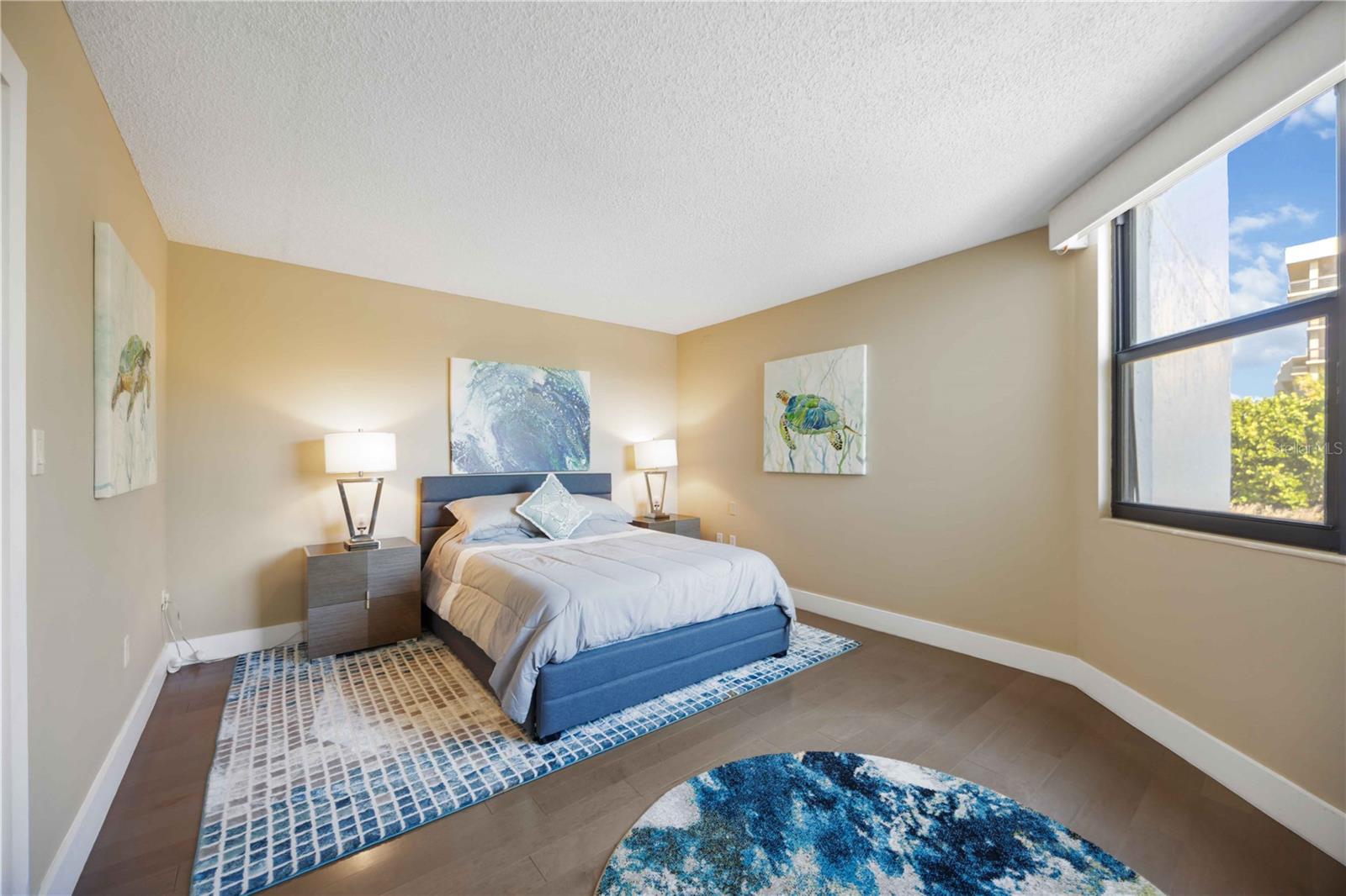 PRIVATEER NORTH - Residential