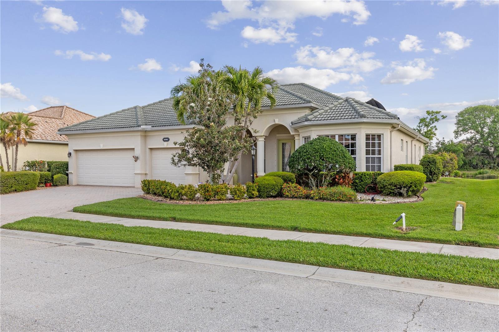 5550 ROCK DOVE DRIVE
