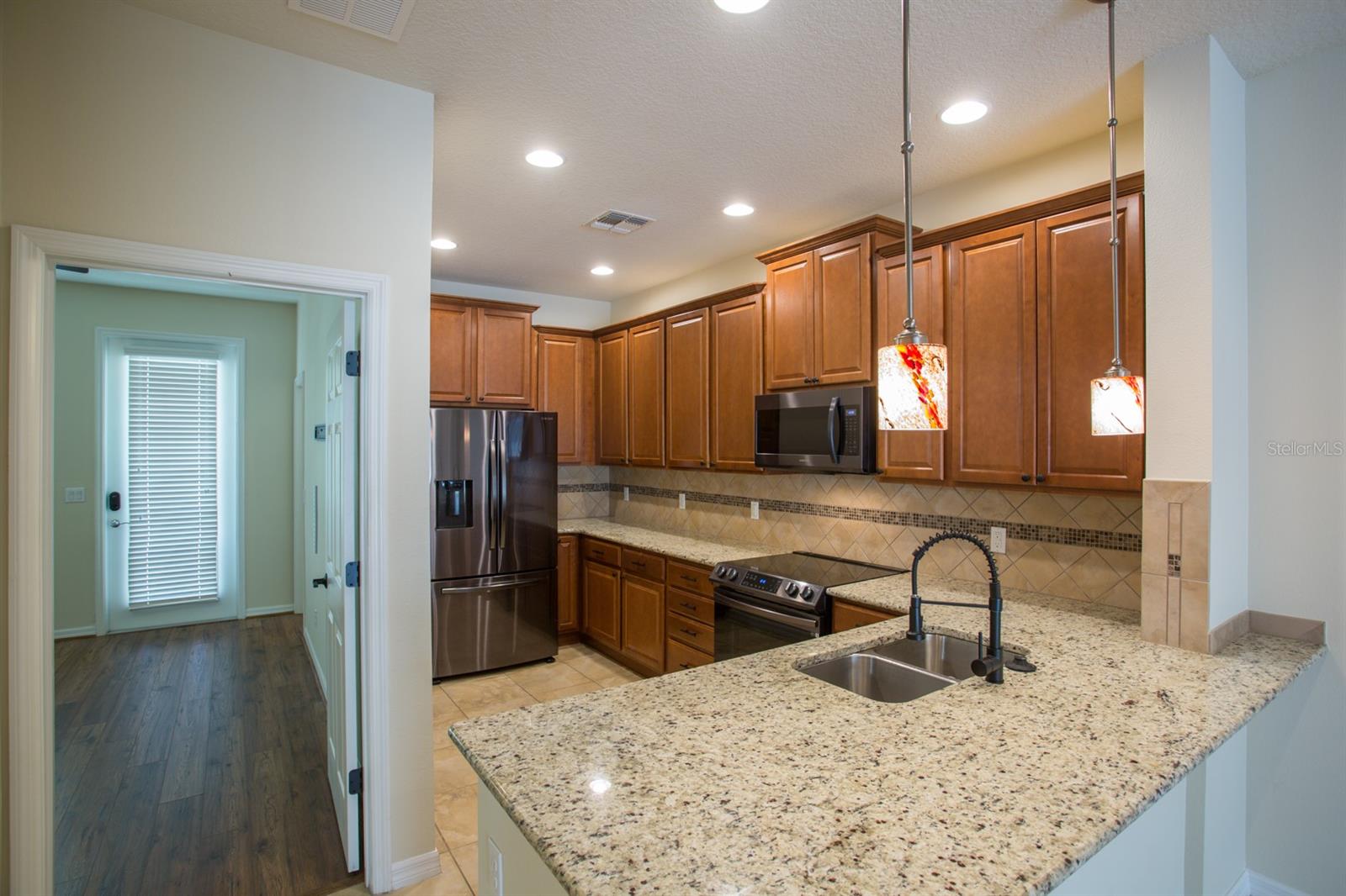 VILLAGEWALK - Residential Lease