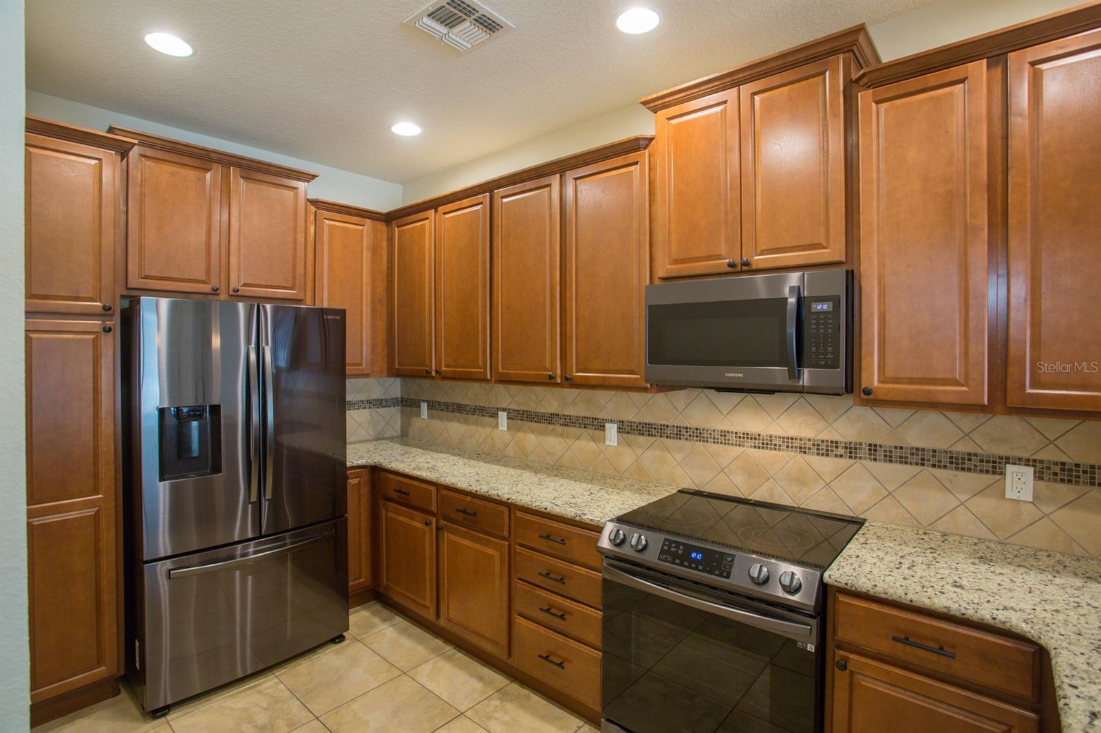 VILLAGEWALK - Residential Lease