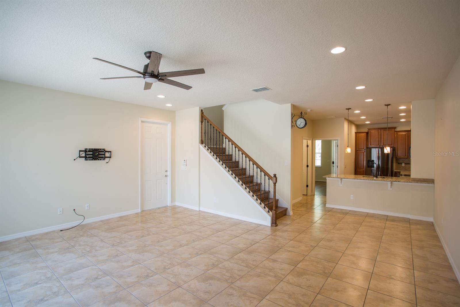 VILLAGEWALK - Residential Lease