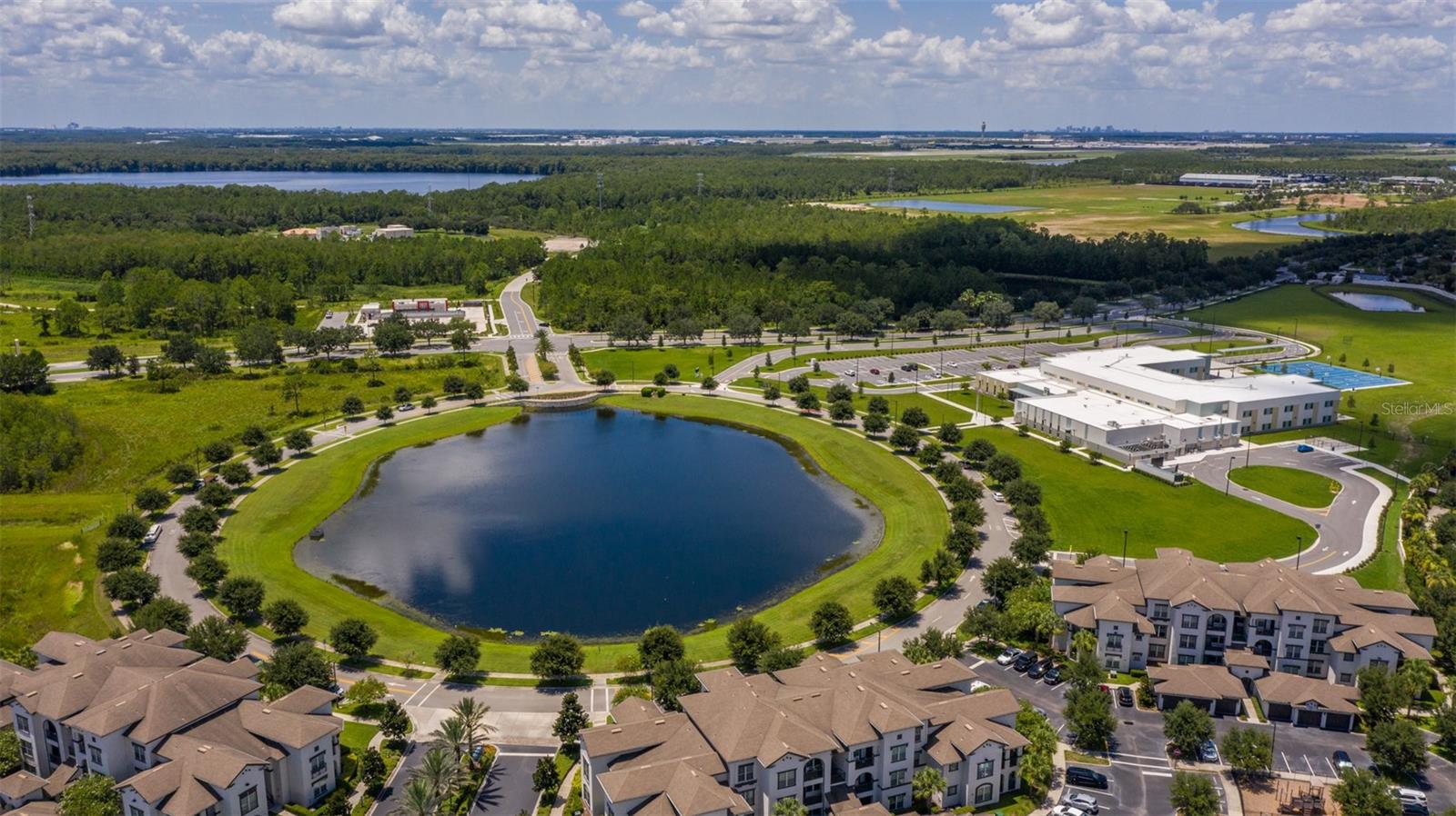 VILLAGEWALK - Residential Lease