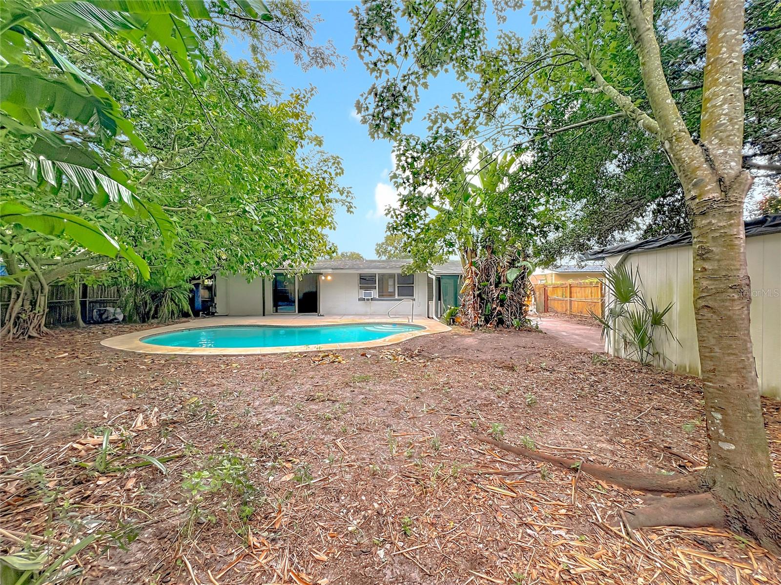 REPLAT MONTEREY SUB - Residential