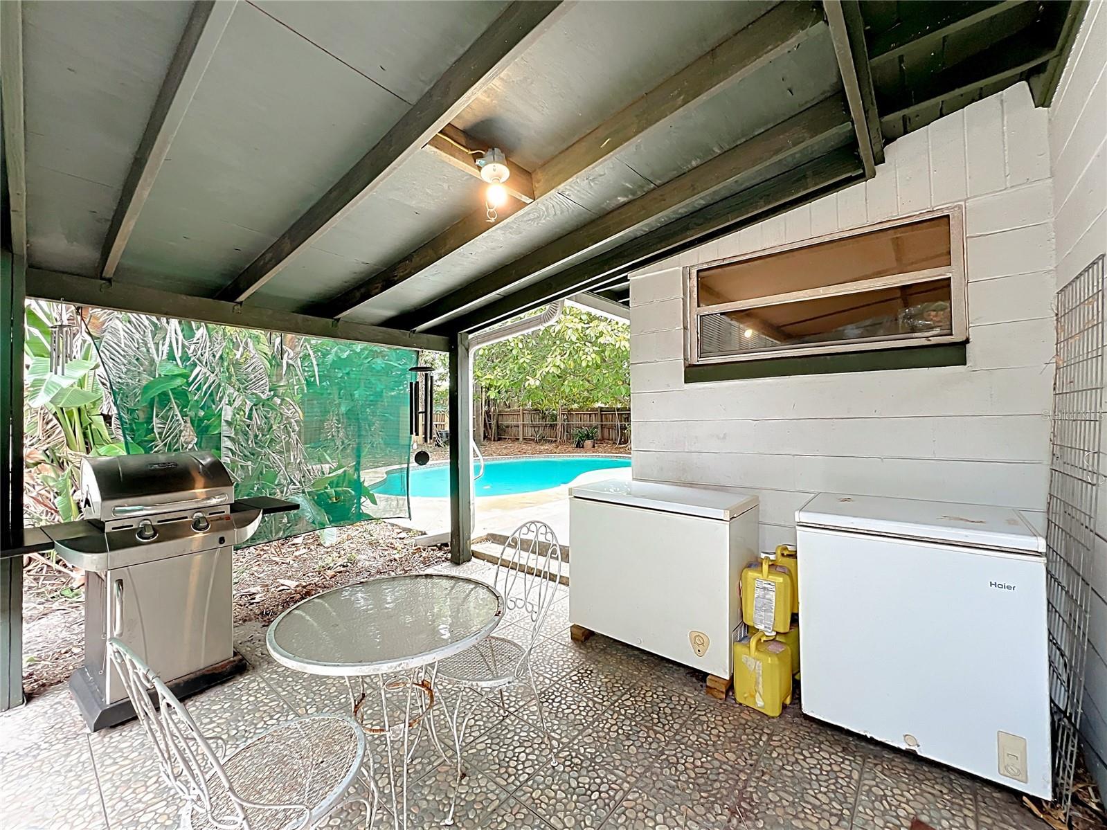 REPLAT MONTEREY SUB - Residential