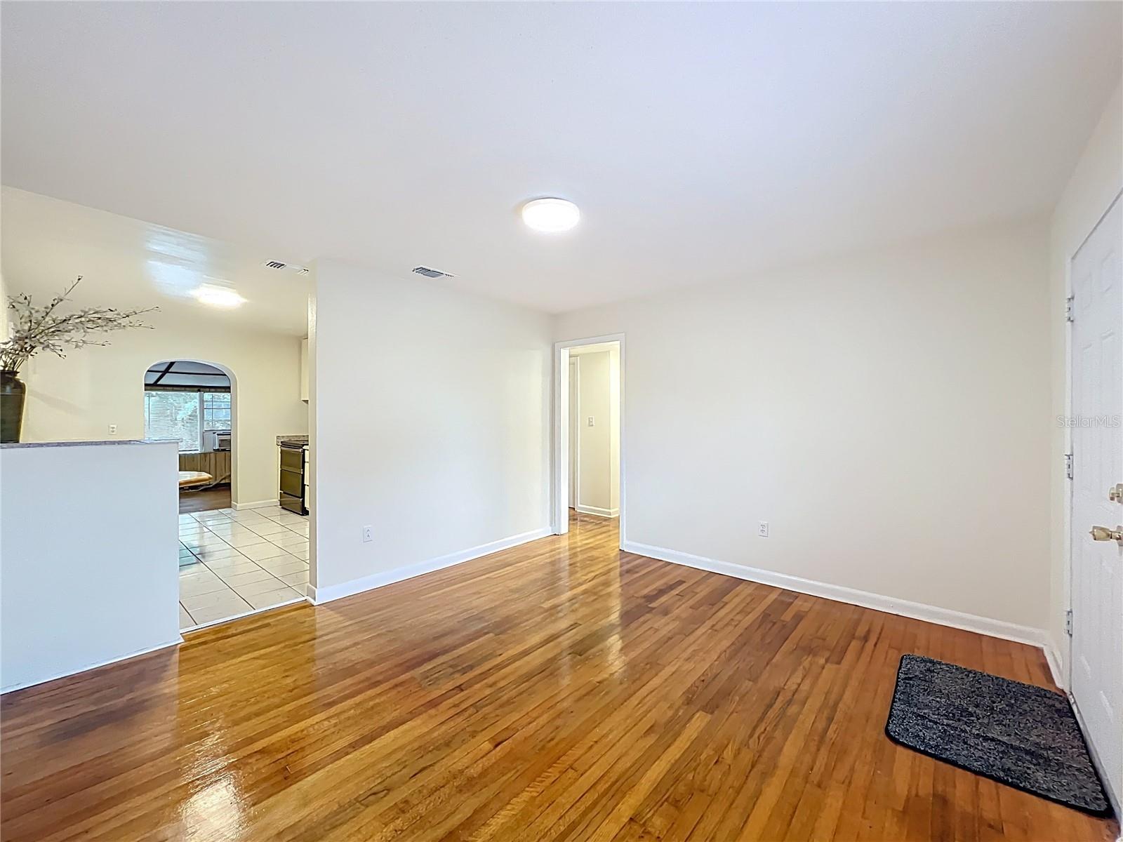 REPLAT MONTEREY SUB - Residential