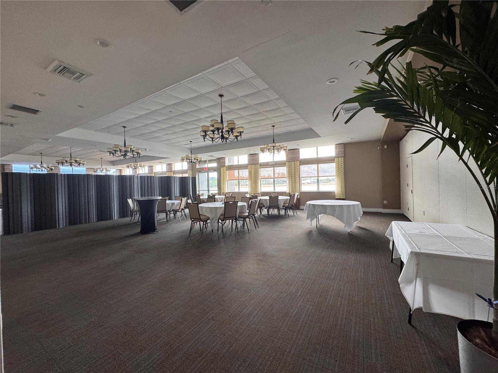 SUN N LAKE - Residential