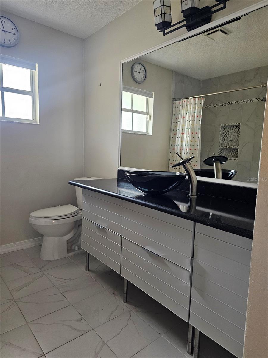 SUN N LAKE - Residential