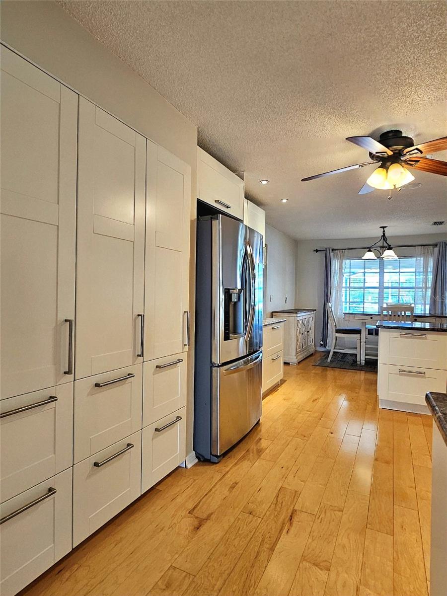 SUN N LAKE - Residential