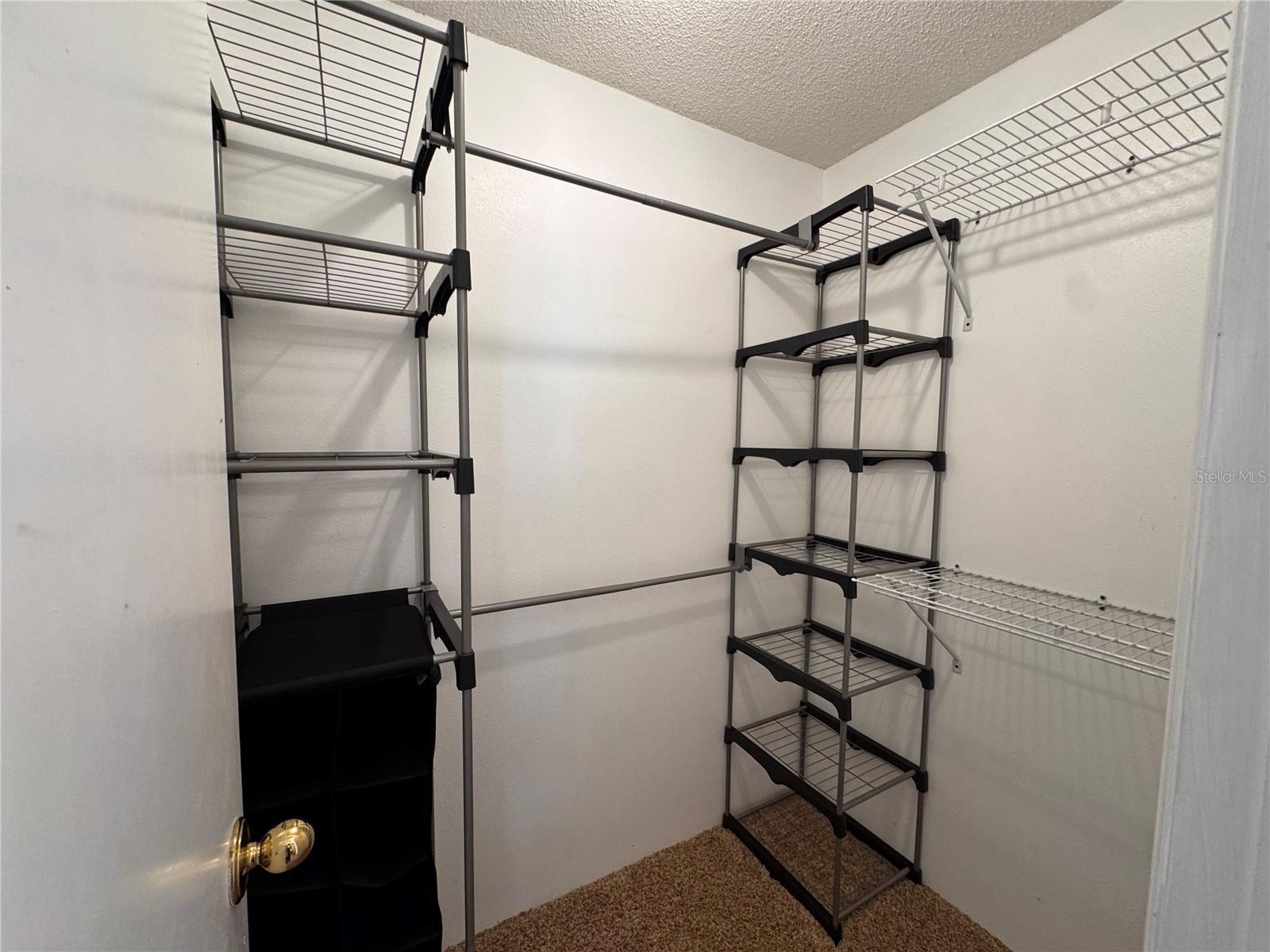 SUN N LAKE - Residential