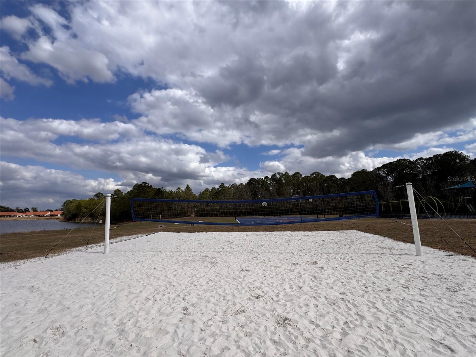 SUN N LAKE - Residential