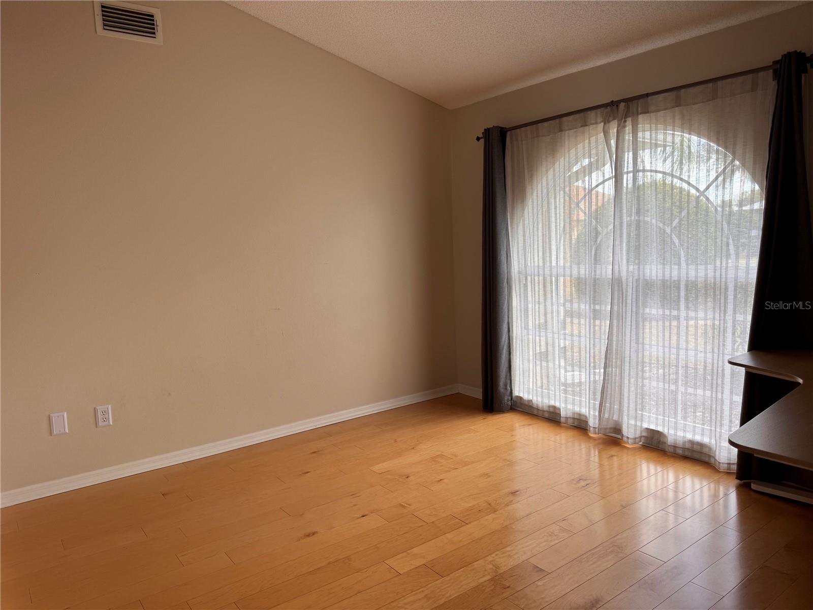 SUN N LAKE - Residential