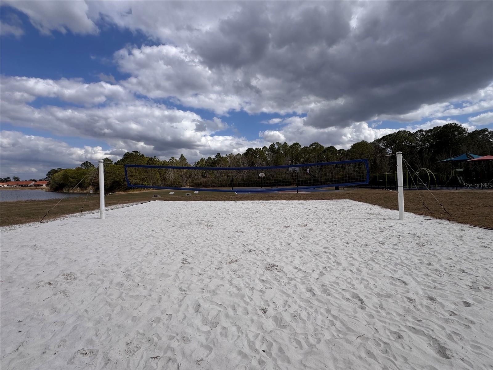 SUN N LAKE - Residential