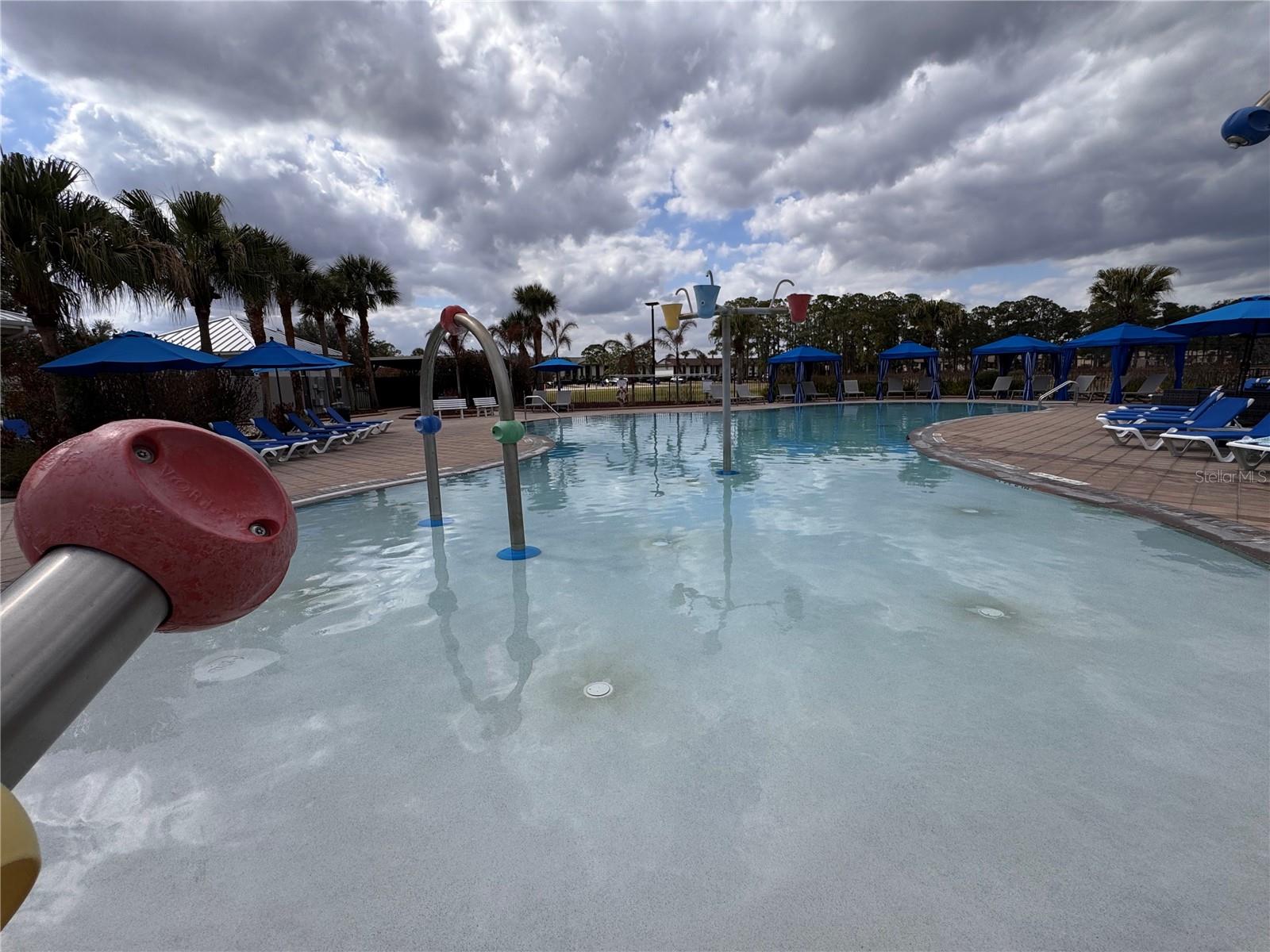 SUN N LAKE - Residential